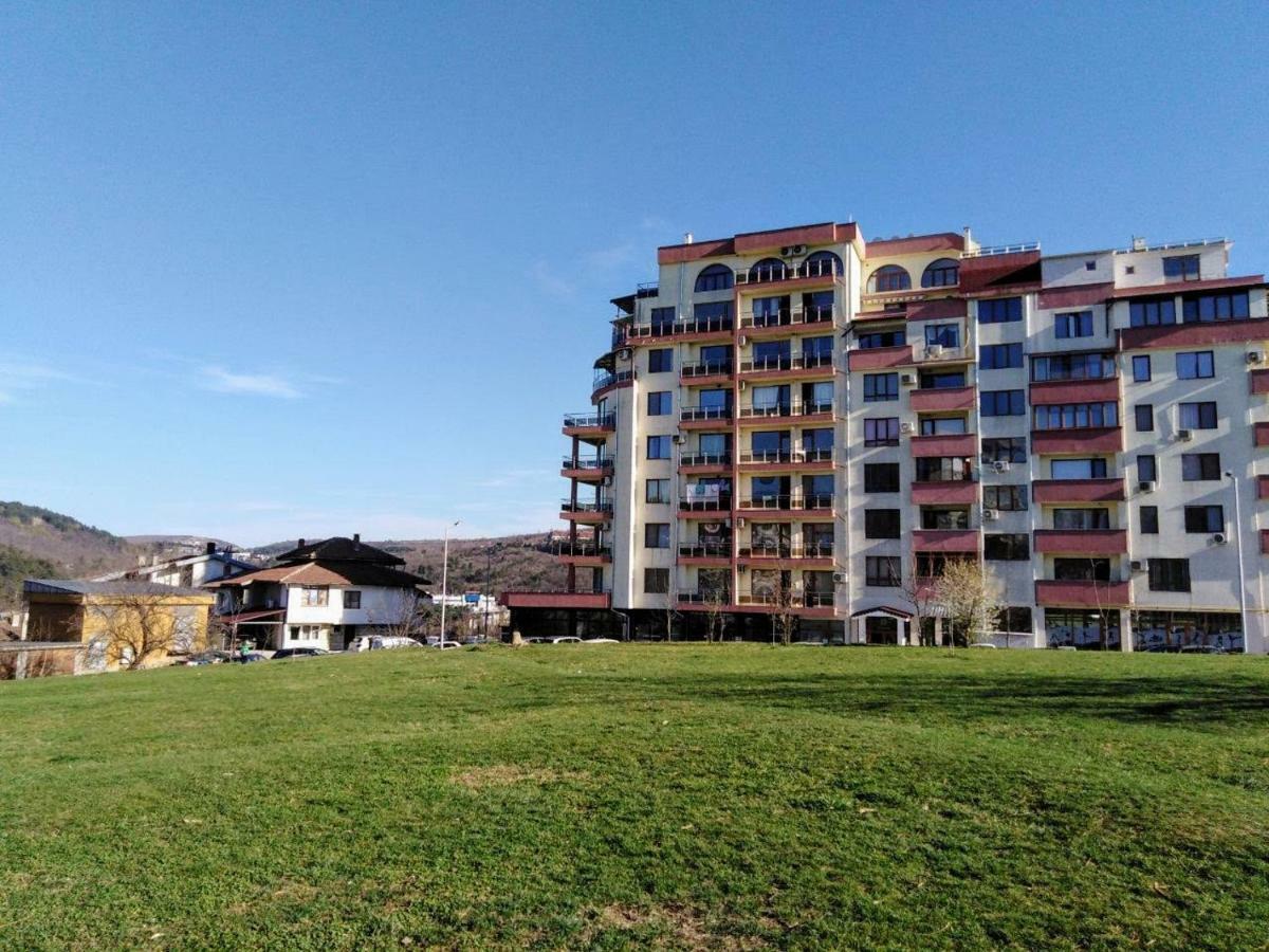 Апартамент "Скален Венец" Veliko Tarnovo Exteriér fotografie
