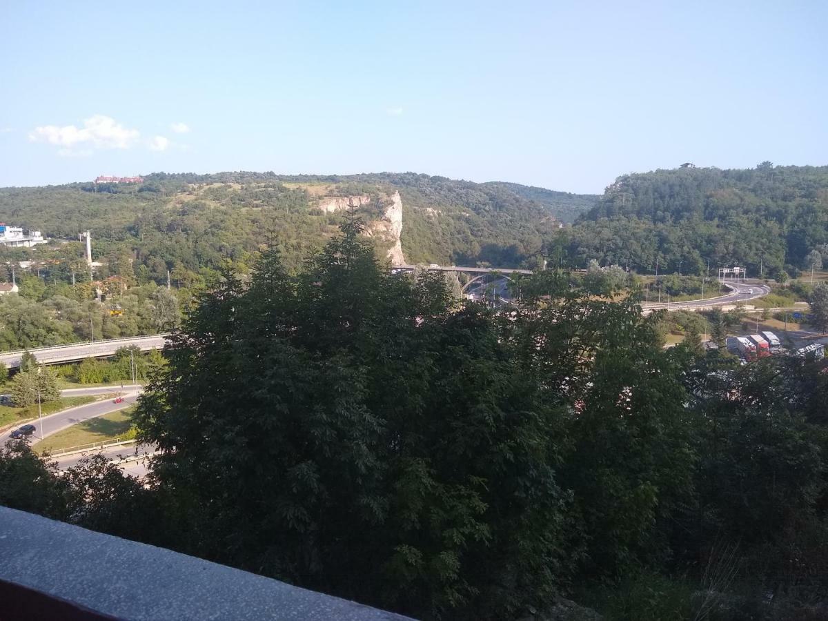 Апартамент "Скален Венец" Veliko Tarnovo Exteriér fotografie